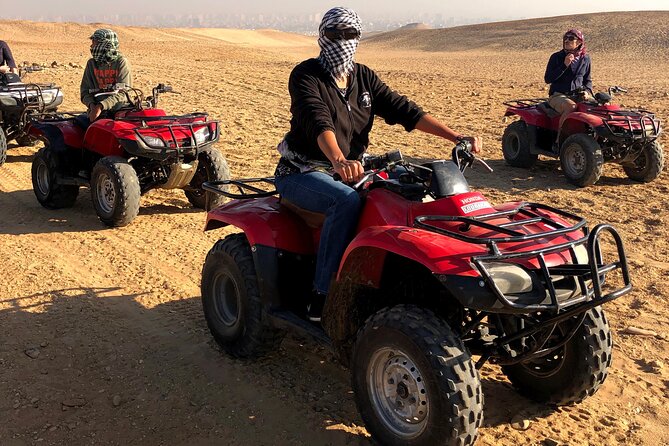 Quad Bike ATV Tours in Desert of Giza Pyramids with Egyptian Tea - Choosing the best time for pyramid photos