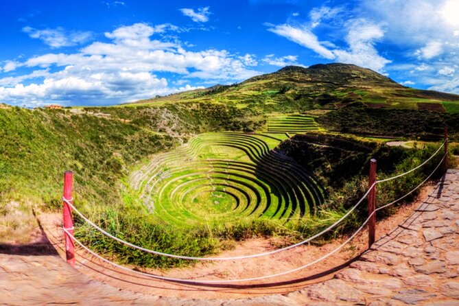 Quad bikes in Moray and Salineras and Picnic with llamas - The road transfer to Maras