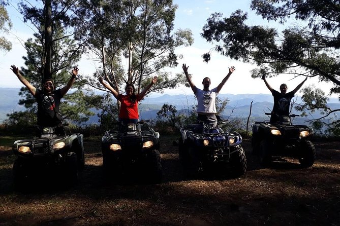Quadricycle Tour to the Hills with Off Road 15km - 2 people - The briefing comes before the fun