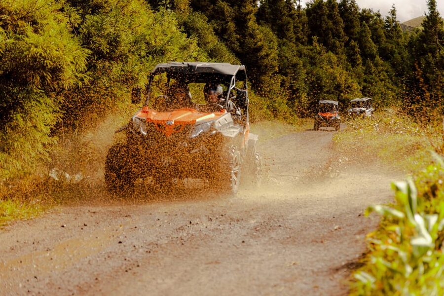 Sao Miguel: Buggy Tour Around Sete Cidades Volcano - Gravel and dirt trails near the volcanic rim