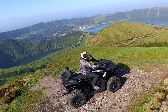 São Miguel: Sete Cidades Quad / Buggy Tour - Miradouro das Cumeeiras and the crater route
