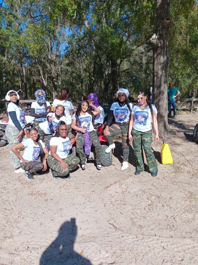 Tampa: ATV Adventure Tours - Finding the dirt parking lot at 6420 La Rose Rd