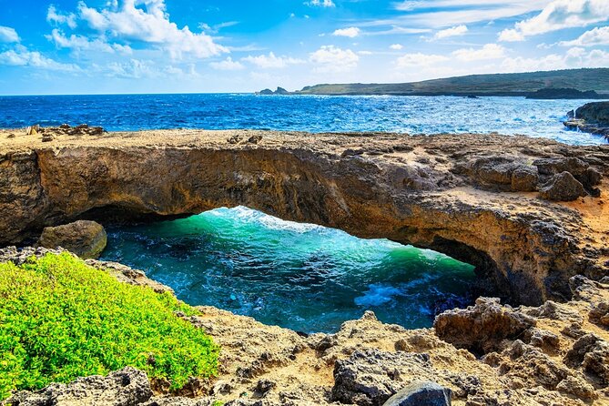 UTV Morning Tour: Discover Aruba's Hidden Treasures - Guides Who Add Personality to the Road